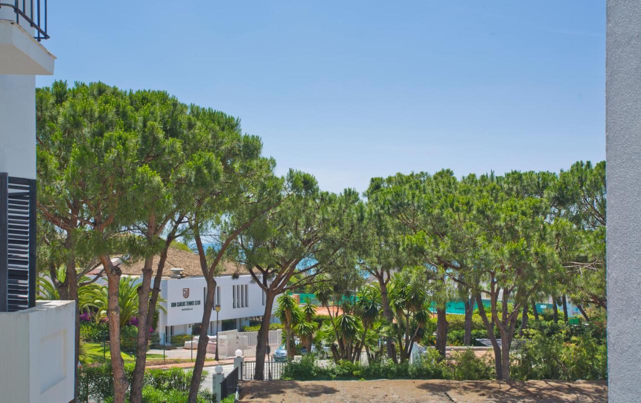 Beachfront Luxury Complex With Tropical Gardens & Pools Marbella Exterior photo